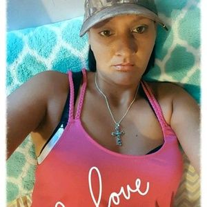 Meet your Posher, Heidi